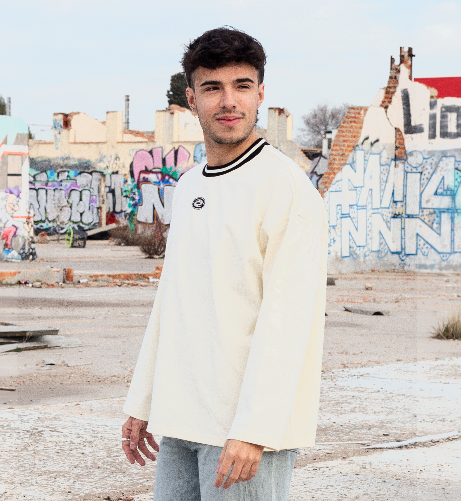Depressed Long-Sleeve Beige